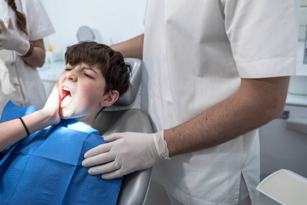 Best Walk-In Emergency Dentist in East Niles, CA